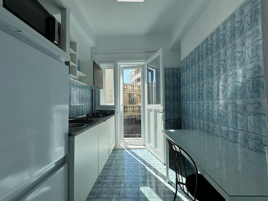 Airy & Beautiful Downtown Apartment Βουκουρέστι Εξωτερικό φωτογραφία